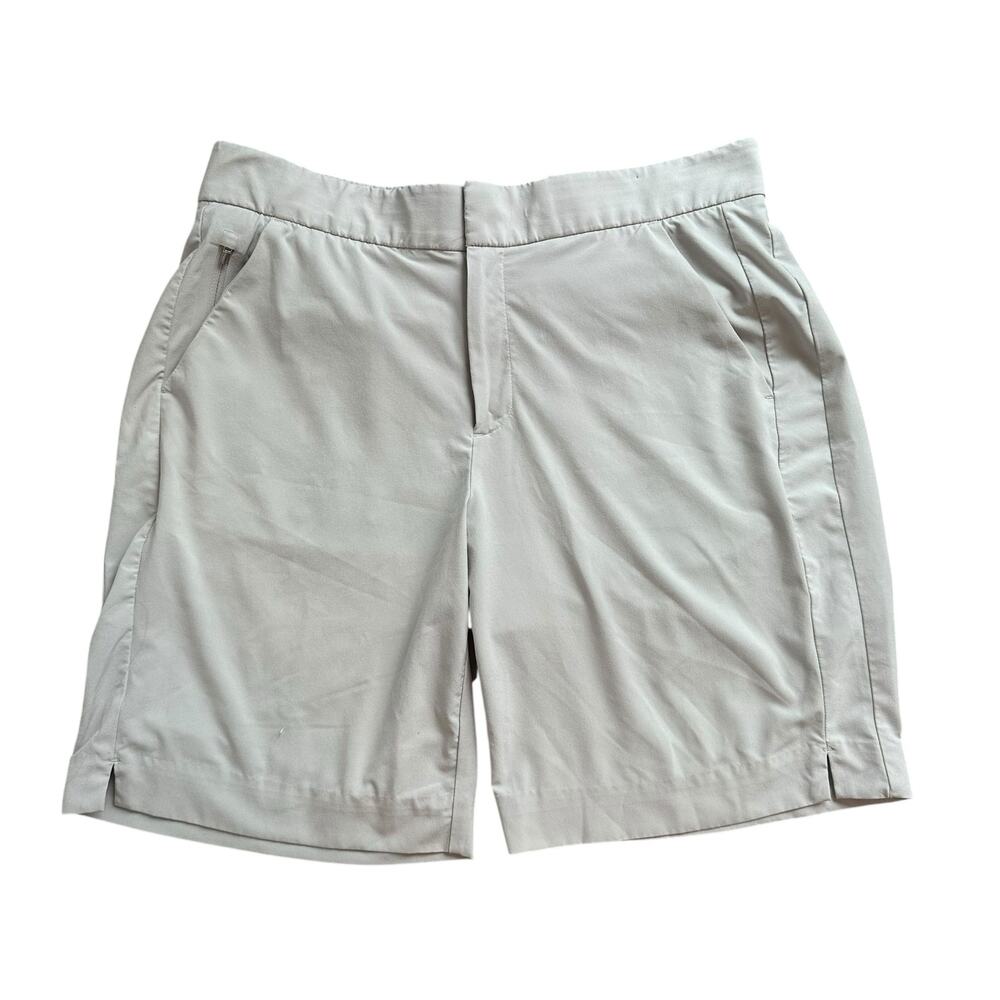 Athleta light cream med-length sports size 10
